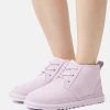 Ugg Neumel - Ankelboots - Lavender Fog 2 Ugg Neumel - Ankelboots - Lavender Fog -Ugg på nett 05e0f9f8c61d46a88e005bd66cde3fa0