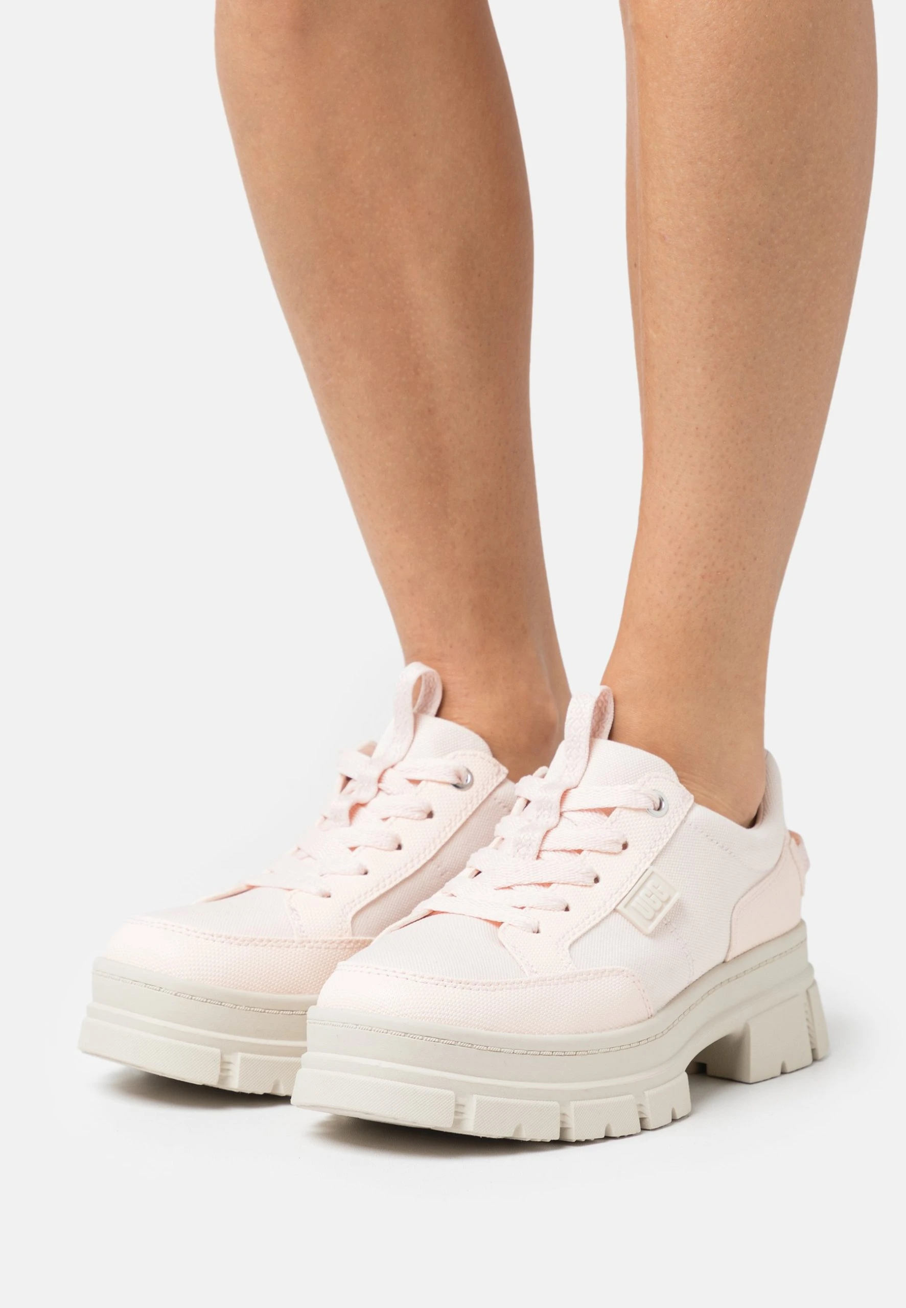 Ugg Ashton Hybrid - Joggesko - Rosy Beige 3 Ugg Ashton Hybrid - Joggesko - Rosy Beige