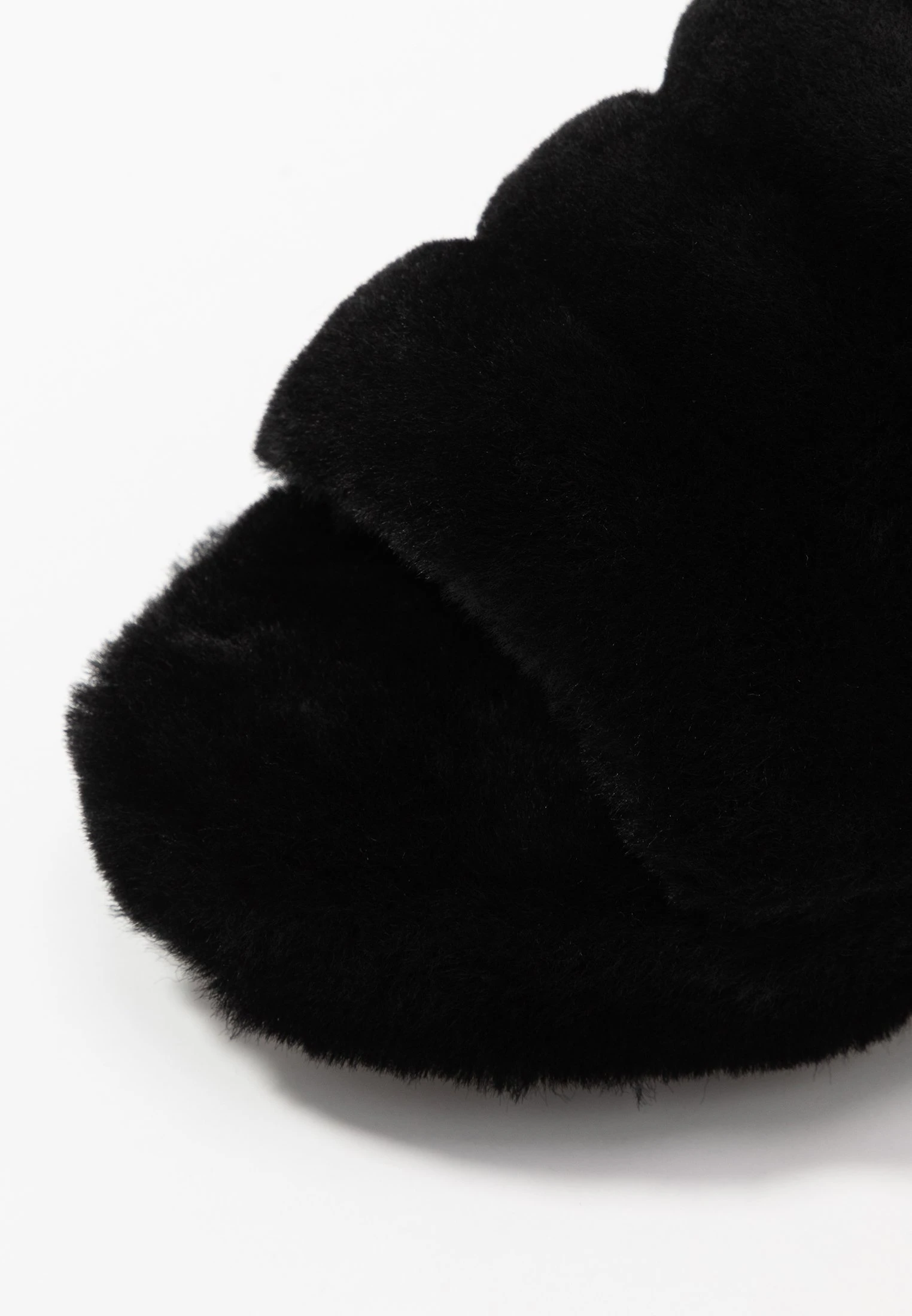Ugg Fluff Yeah Slide - Platåsandaler - Black 5 Ugg Fluff Yeah Slide - Platåsandaler - Black - Bilde 3