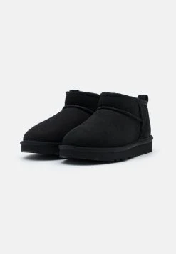 Ugg Classic Ultra - Ankelboots - Black -Ugg på nett 1df0a5a8d3fa4179a46d4fd24d457e1d