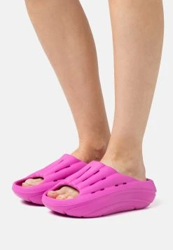 Ugg Foamo Slide - Sandaler - Dragon Fruit