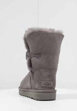 Ugg Bailey Button Ii - Støvletter - Grey -Ugg på nett 261658568daf40a1a49e33e3bc0b71be