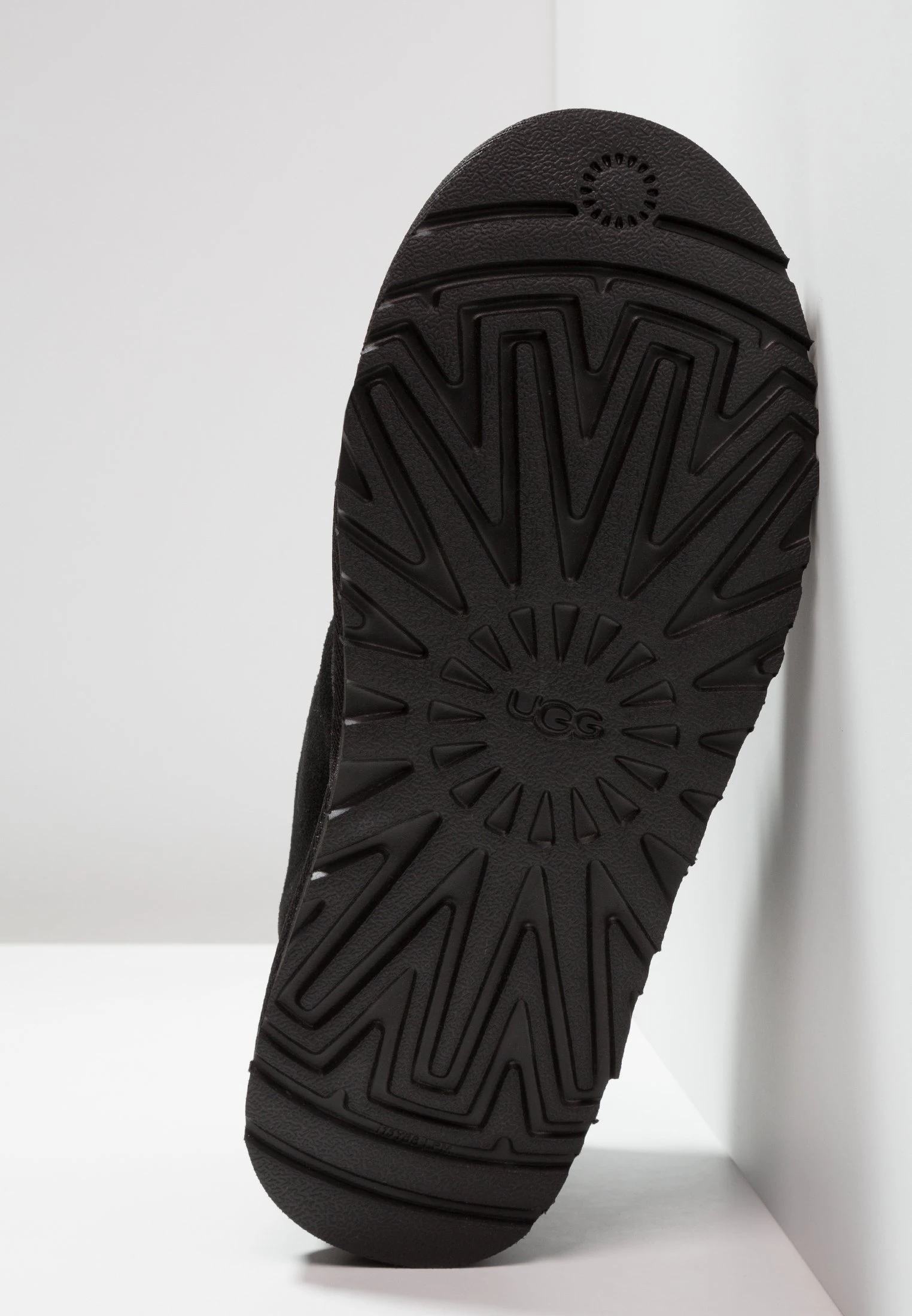 Ugg Neumel - Casual Snøresko - Black 7 Ugg Neumel - Casual Snøresko - Black - Bilde 5