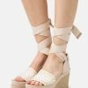 Ugg Abbot Ankle Wrap - Sandaler Med Høye Hæler - Driftwood
