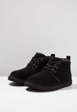Ugg Neumel - Casual Snøresko - Black 10 Ugg Neumel - Casual Snøresko - Black -Ugg på nett 3ad7f10ae95b4ac5b3d4b236b5ffab01
