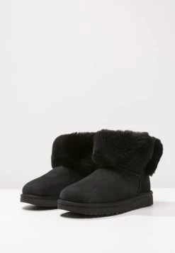 Ugg Bailey Button Ii - Støvletter - Black 14 Ugg Bailey Button Ii - Støvletter - Black -Ugg på nett 3f7767dac3d8498592309391d1a93f3d
