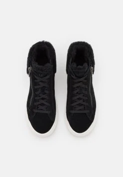 Ugg Alameda Mid Zip - Høye Joggesko - Black -Ugg på nett 471f051bd4a24f0ea0ff4766332cc4f9