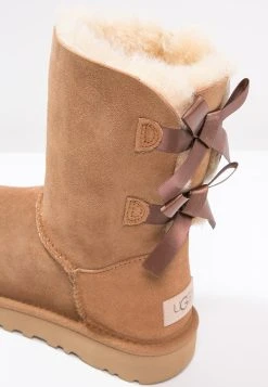 Ugg Bailey Bow - Støvletter - Chestnut -Ugg på nett 73254e64785b4e00837b22423fa171db