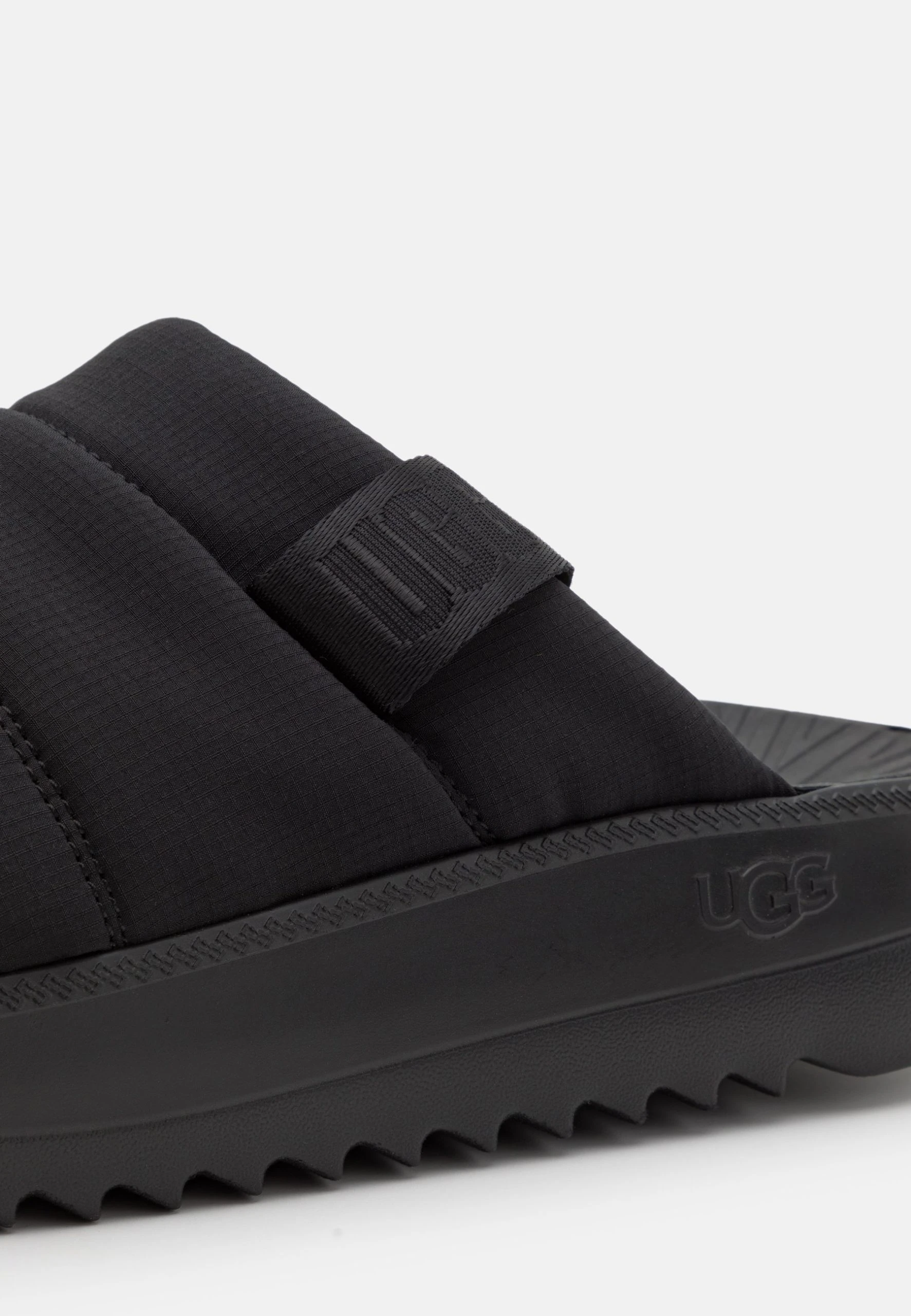 Ugg Maxxer Slide - Sandaler - Black 7 Ugg Maxxer Slide - Sandaler - Black - Bilde 6