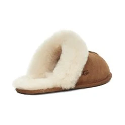 Ugg Scuffette II Slipper -Ugg på nett 824791fcaf354d2ca2b0481a8edd7bbd
