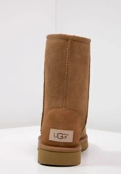 Ugg Classic Short - Støvletter - Chestnut -Ugg på nett 83131da2327b441aaa4307f90bfb3acc