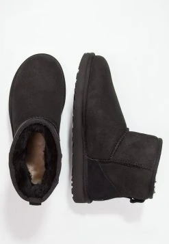 Ugg Classic Mini - Støvletter - Black -Ugg på nett 950ad258a20844d78daab006c852955d