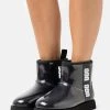 Ugg Classic Clear Mini - Gummistøvler - Black 1 Ugg Classic Clear Mini - Gummistøvler - Black -Ugg på nett 990488ff62c74a52ae09b653af8c1164