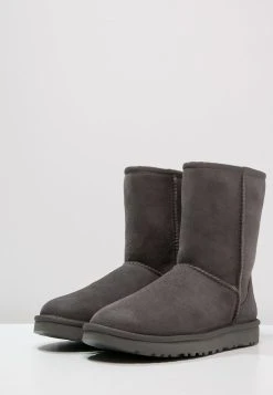 Ugg Classic Short - Støvletter - Grey -Ugg på nett 9e68d671a68d4164be4998f66b9b95c2