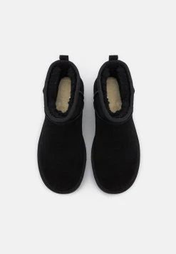 Ugg Classic Ultra Mini Platform - Platåstøvletter - Black -Ugg på nett 9e7b17a5ecd647a89867cd20bed7d194