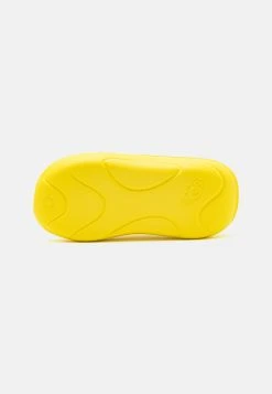 Ugg Foamo Slide - Sandaler - Sunny Yellow -Ugg på nett a8fcdfc92db341ed9b343d7e2e47ba7e