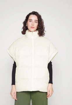 Ugg Sydnee Reversible Puffer Vest - Vest - Nimbus/Antique 11 Ugg Sydnee Reversible Puffer Vest - Vest - Nimbus/Antique -Ugg på nett aac1c3748c954999892b84c0c511964a