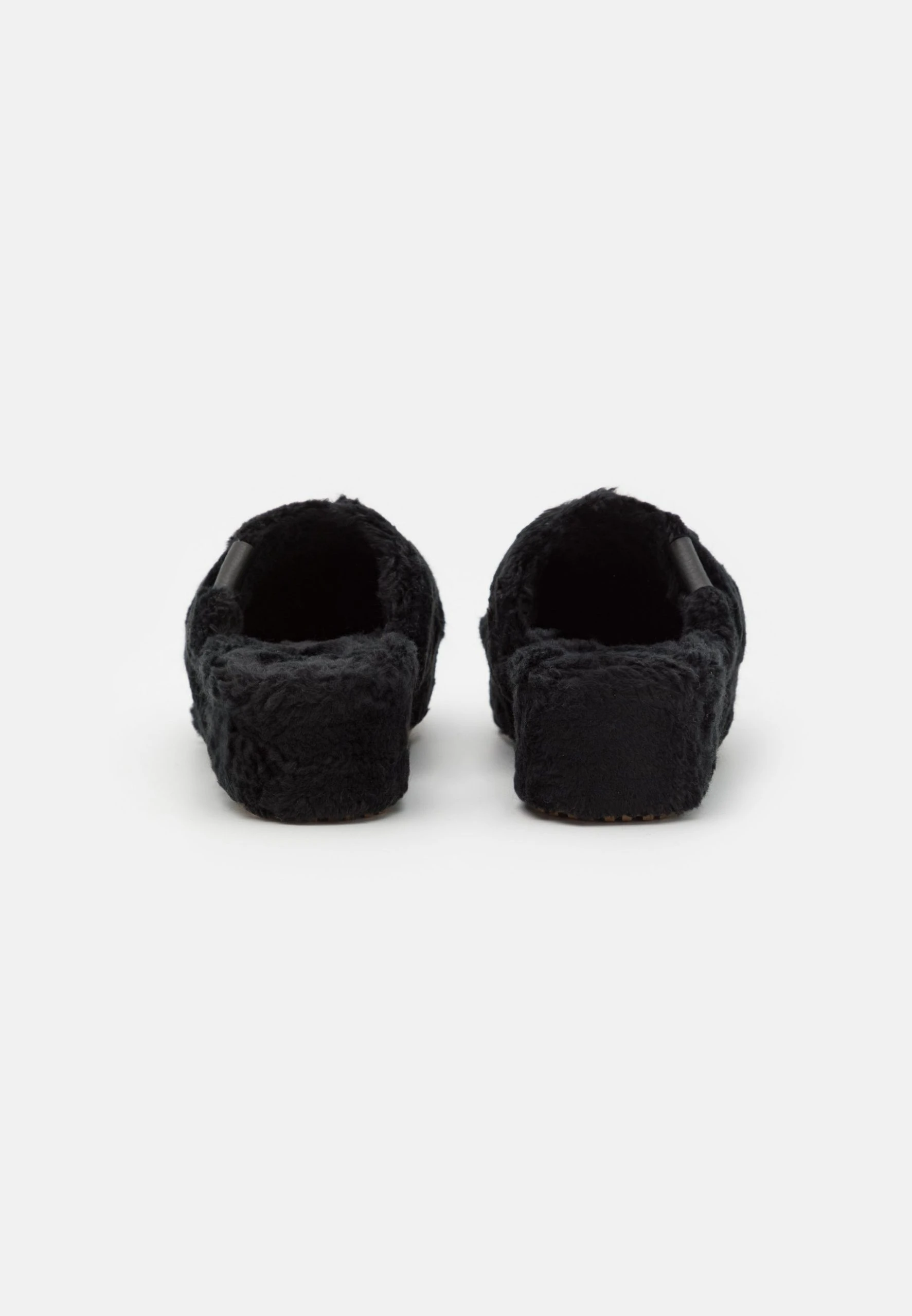 Ugg Fuzz Sugar - Sandaler - Black 6 Ugg Fuzz Sugar - Sandaler - Black - Bilde 4