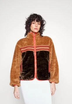 Ugg Marlene Sherpa Braid - Lett Jakke - Chestnut Heritage Braid