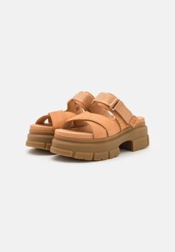 Ugg Ashton Slide - Sandaler - Toast -Ugg på nett bc125e69b3ef4332920ae7224b9711c0