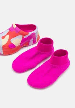 Ugg Tasman X Camopop - Slippers - Pink -Ugg på nett c794359fa4ed4b05b815b20226d9e668