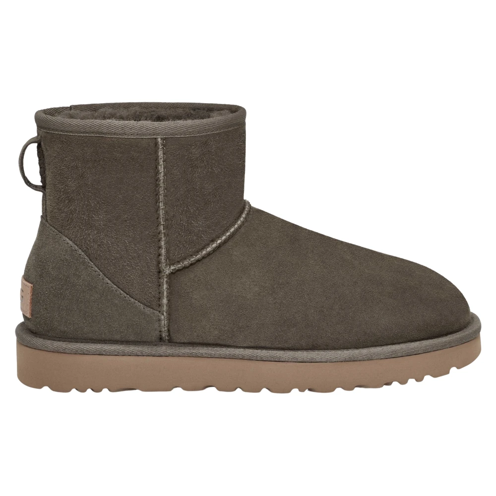 Ugg Klassiske Mini II -støvler 3 Ugg Klassiske Mini II -støvler
