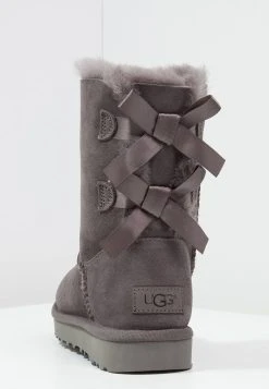 Ugg Bailey Bow - Støvletter - Grey 13 Ugg Bailey Bow - Støvletter - Grey -Ugg på nett cd24d18222c74140b68784fd42681dc1