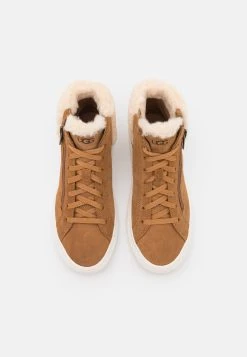 Ugg Alameda Mid Zip - Høye Joggesko - Chestnut -Ugg på nett cf96835a0a4f438180fc685ff7731d60