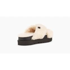 Ugg Fuzz Sugar Cross Slide -Ugg på nett d1e04735ab577b1dd94fc309f5c87111