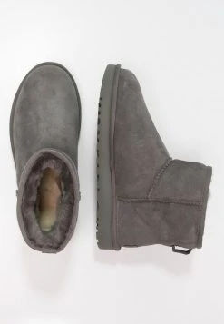 Ugg Classic Mini - Støvletter - Grey -Ugg på nett d40286e82cbc433e87b27e7cd73c06d8