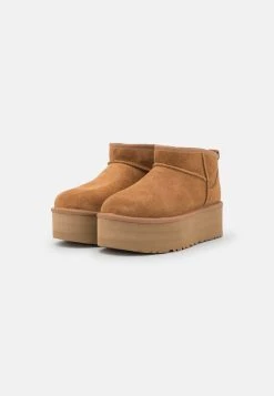 Ugg Classic Ultra Mini Platform - Platåstøvletter - Chestnut -Ugg på nett e2165f062e6d41d8b73e30af8dfb028e