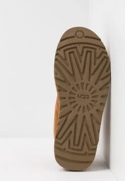 Ugg Neumel - Casual Snøresko - Chestnut -Ugg på nett e339f7fa36b947a3896c576376177878