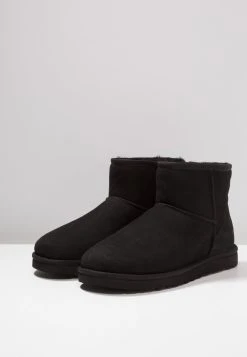 Ugg Classic Mini - Støvletter - Black -Ugg på nett e37813cc572944ad90e90afb63d5417b
