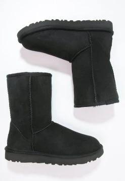Ugg Classic Short - Støvletter - Black -Ugg på nett e4c1221fe7554a3a82268242488d014f