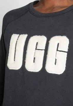 Ugg Madeline Fuzzy Logo Crewneck - Sweatshirt - Black / Cream -Ugg på nett e71533e472c6425c97d4eb251e54df45