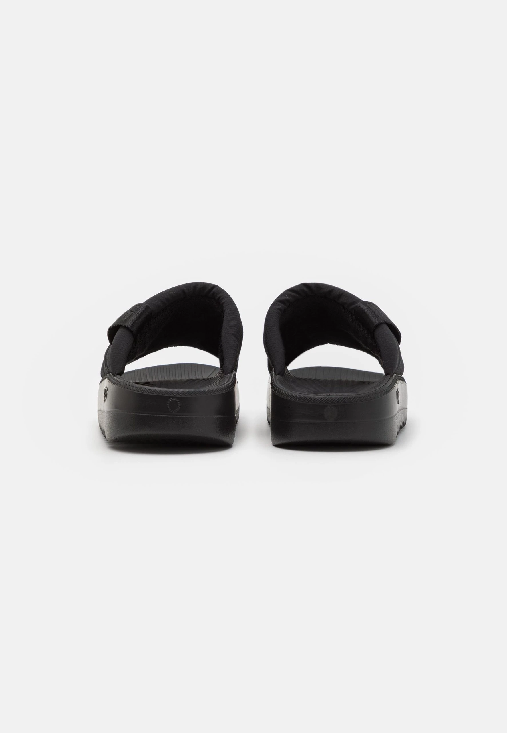 Ugg Maxxer Slide - Sandaler - Black 4 Ugg Maxxer Slide - Sandaler - Black - Bilde 3