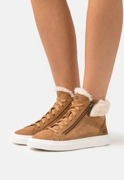 Ugg Alameda Mid Zip - Høye Joggesko - Chestnut