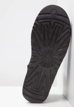 Ugg Classic Mini - Støvletter - Black -Ugg på nett f357604ec0b446cf92cd699ddaccbfab